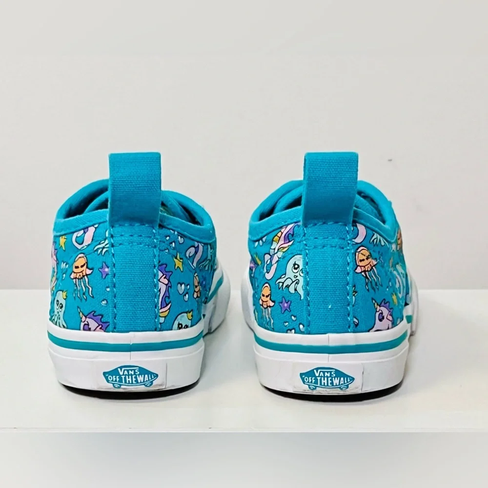 Vans under sea